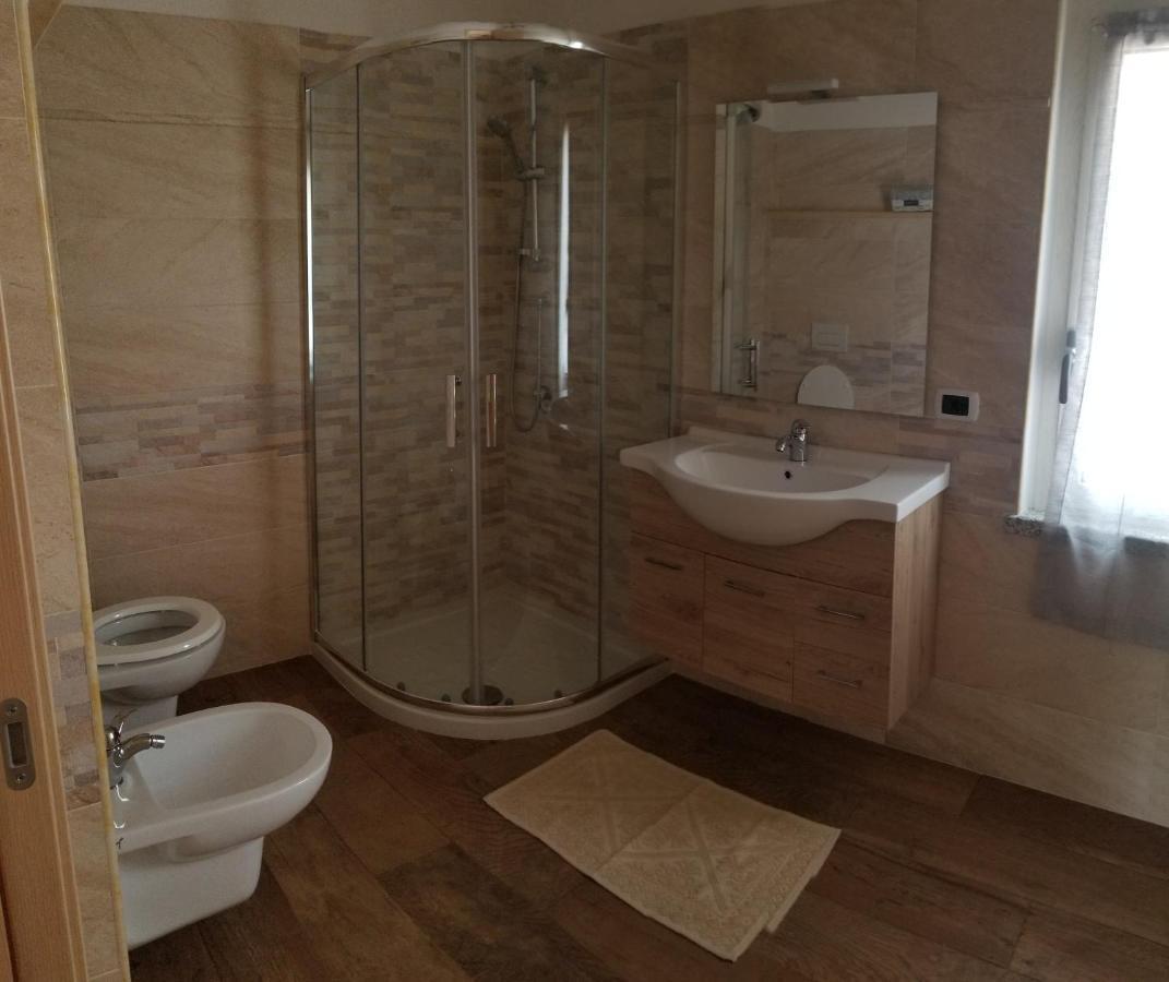 Casa Vacanza Centro Sardegna Sorgono Buitenkant foto