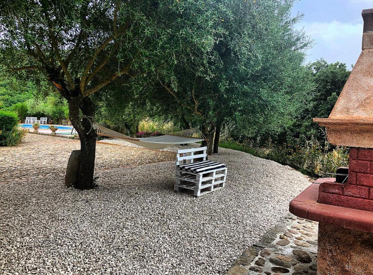 Casa Vacanza Centro Sardegna Sorgono Buitenkant foto
