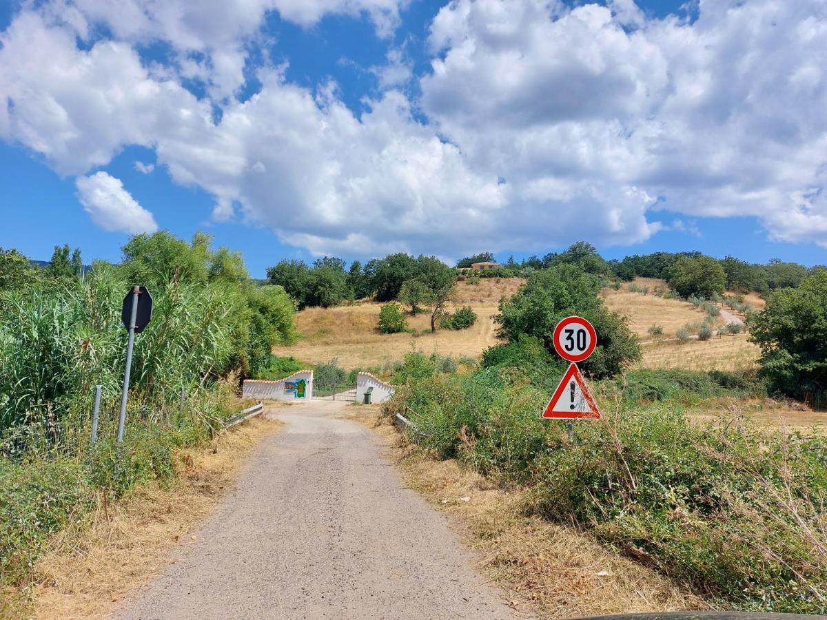 Casa Vacanza Centro Sardegna Sorgono Buitenkant foto
