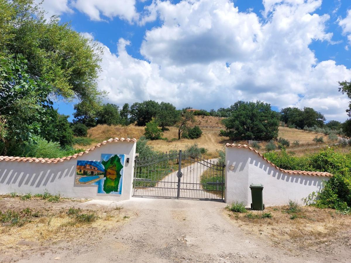 Casa Vacanza Centro Sardegna Sorgono Buitenkant foto